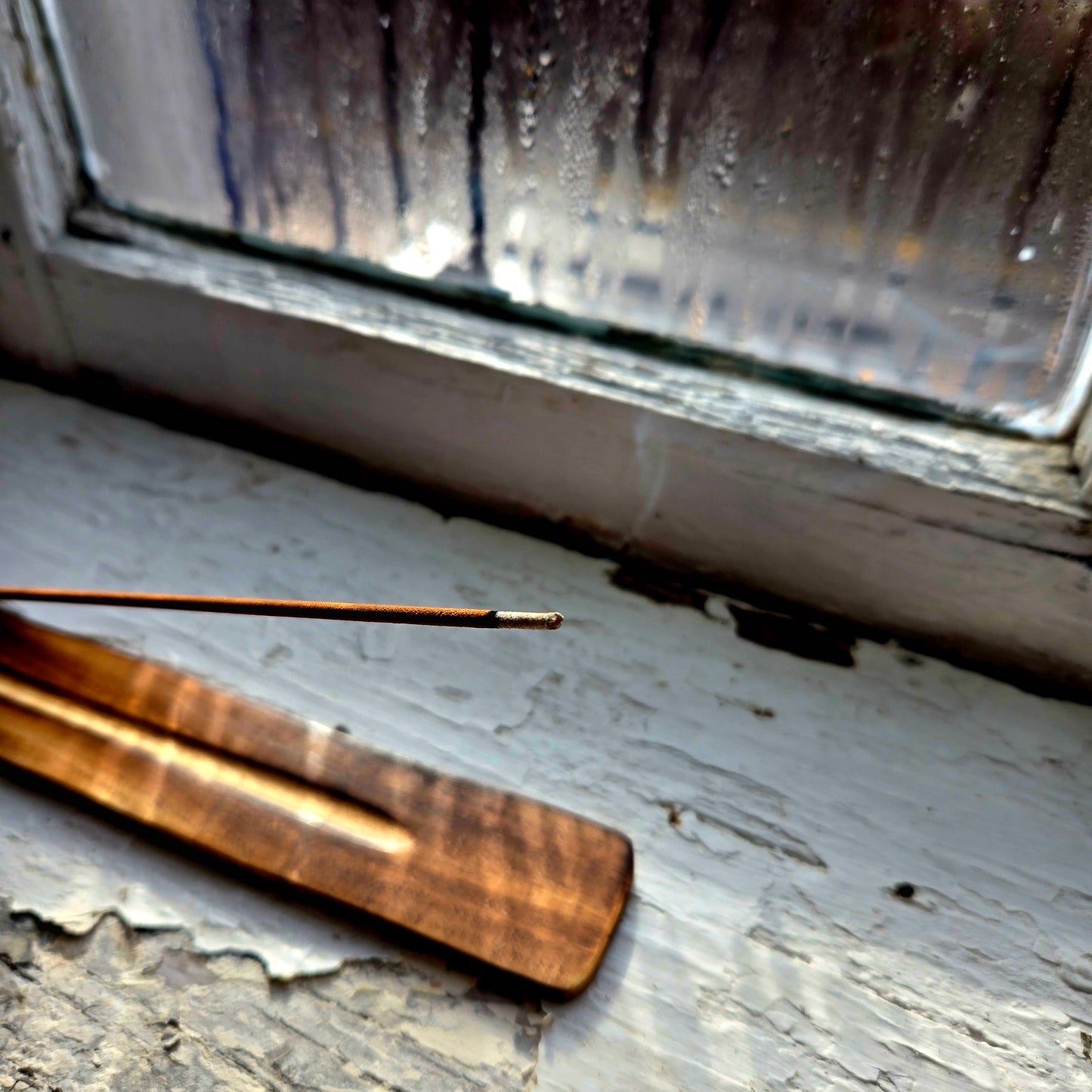 Mango Wood Stick Incense Burner
