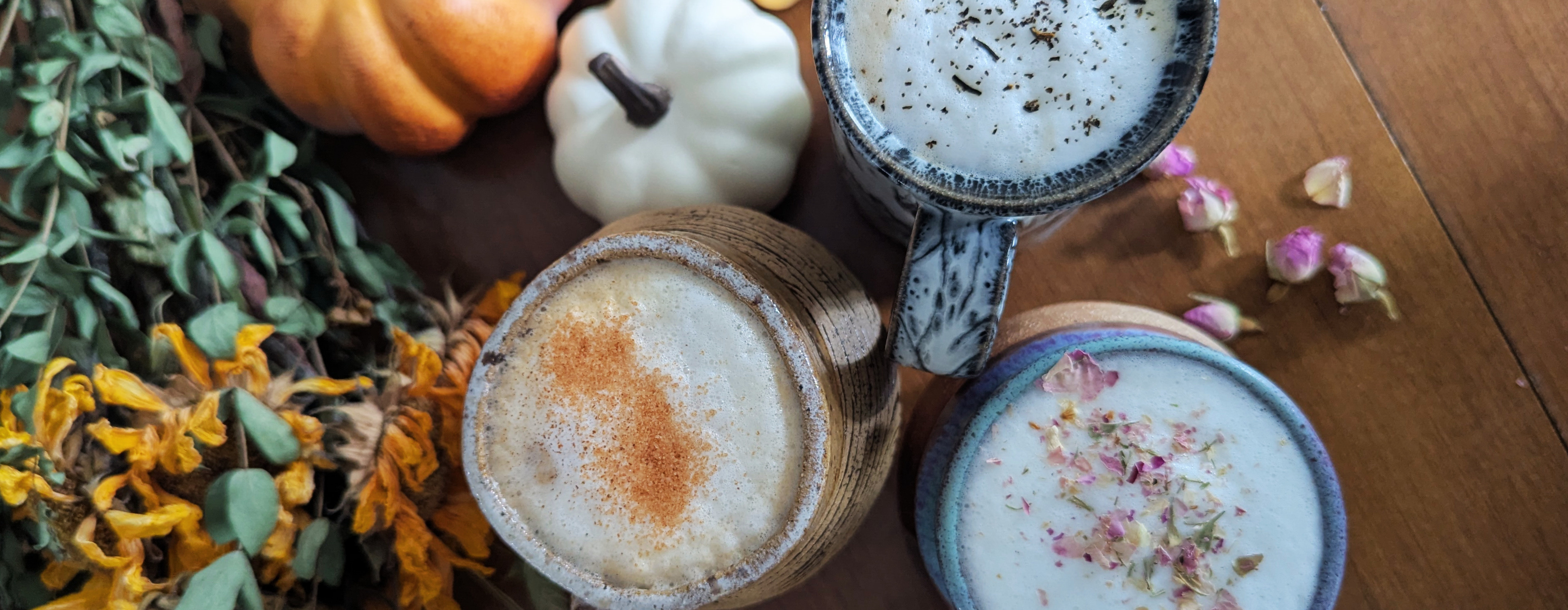 Settle & Sip: Cozy Autumn Tea Lattes for Mindful Moments – Gnat and Bee