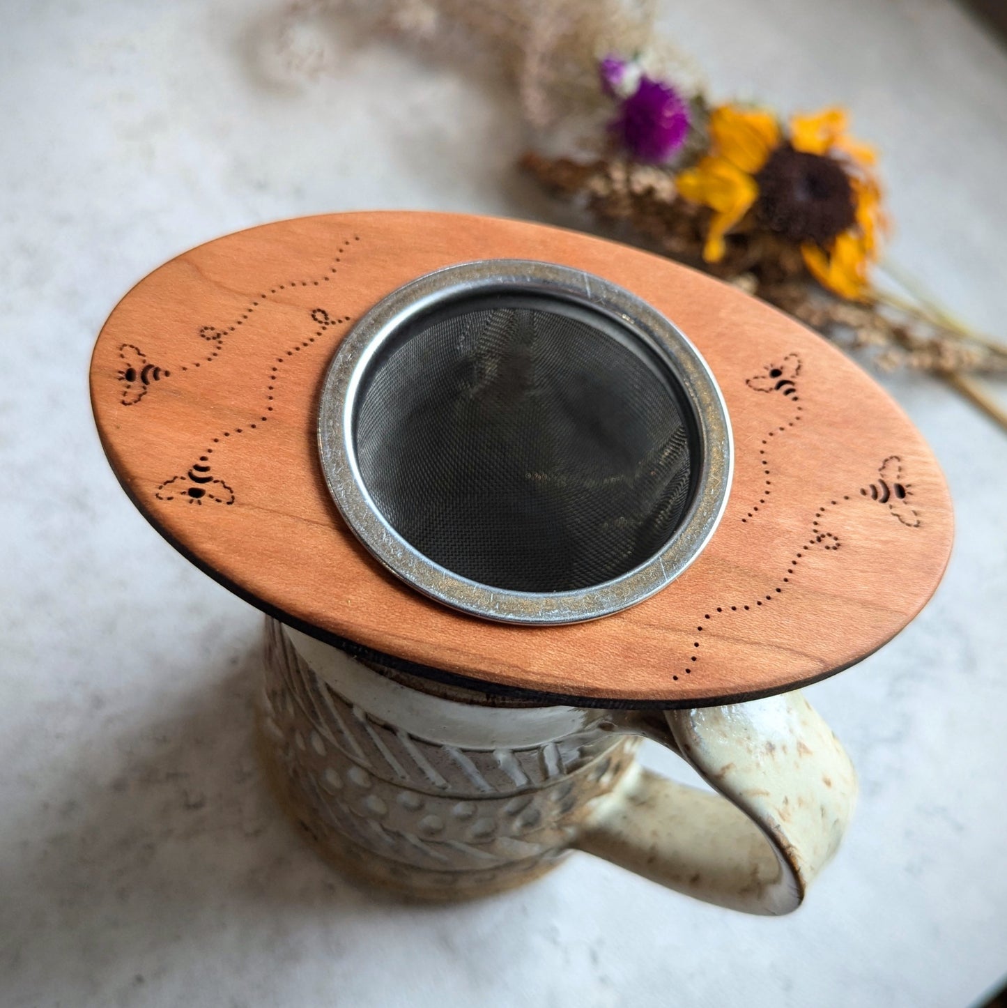 Honeybee Tea Nest Infuser